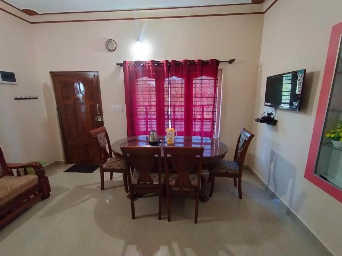Snowdrop Inn Coorg Madikeri Exterior photo