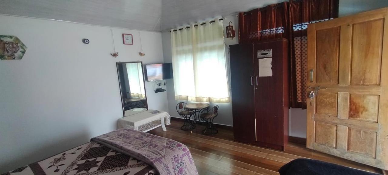 Snowdrop Inn Coorg Madikeri Exterior photo
